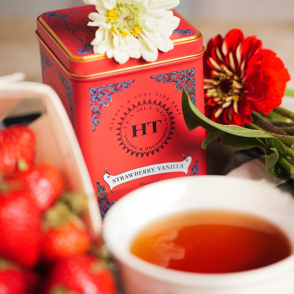 Harney & Sons Fine Teas Strawberry Vanilla, HT Tin of 20 Sachets
